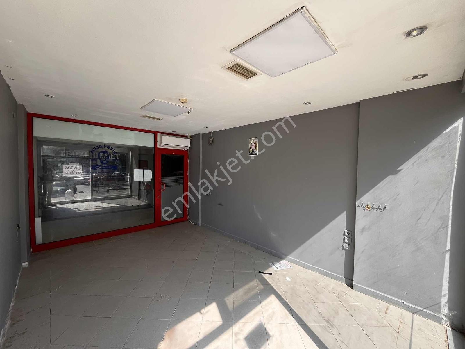 Pendik Yenişehir Belde İş Merkezinde Kiralık Dükkan - Görsel 5