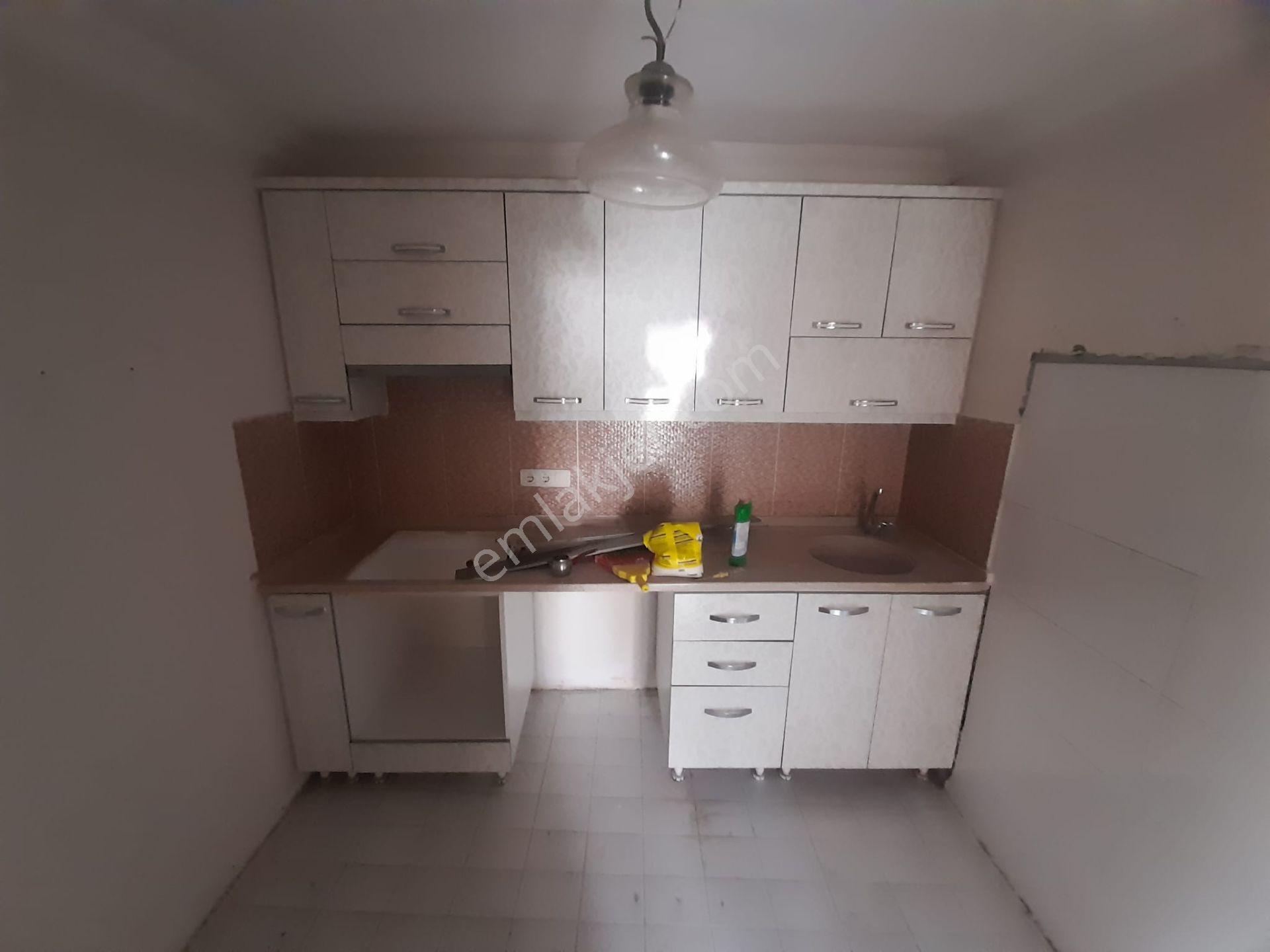 Kerim'den Küçükkuyu'da Fırsat Kiralık Daire Çok Uyguna1 - Görsel 12