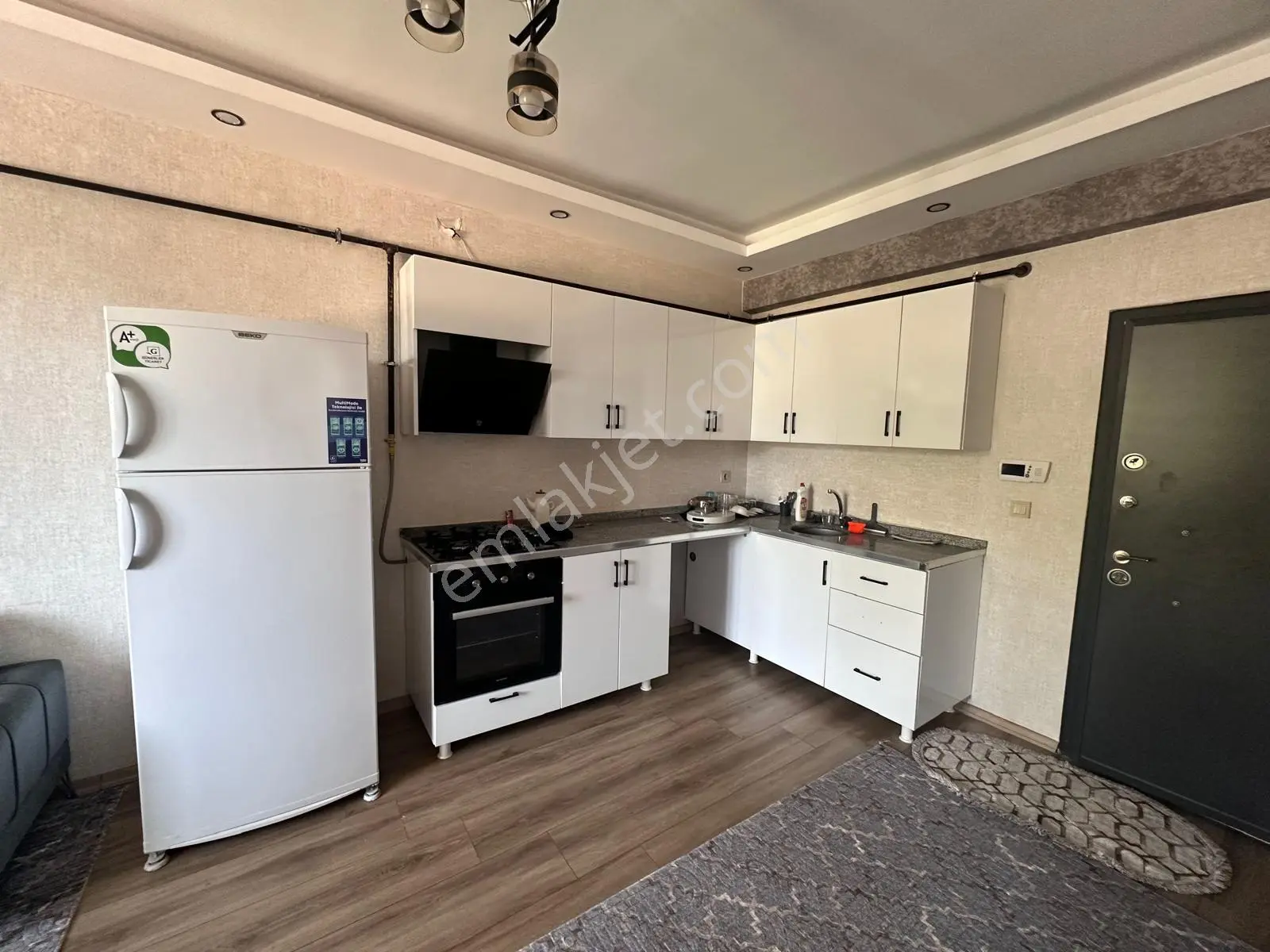 Akev Gayrimenkul'den Osm Hast. Yakın 1+1 Eşyalı Daire - Görsel 3