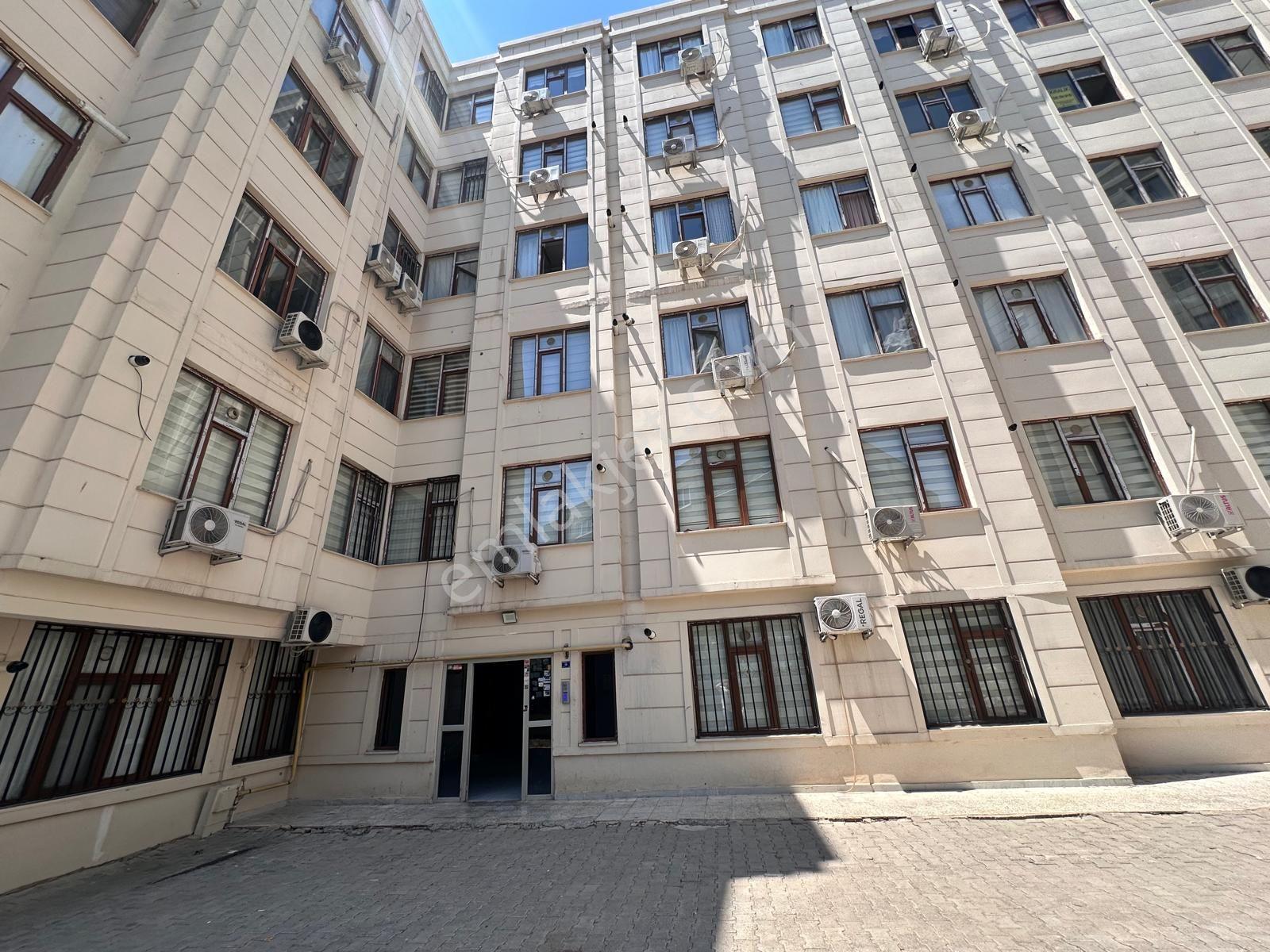 Akev Gayrimenkul'den Osm Hast. Yakın 1+1 Eşyalı Daire - Görsel 19