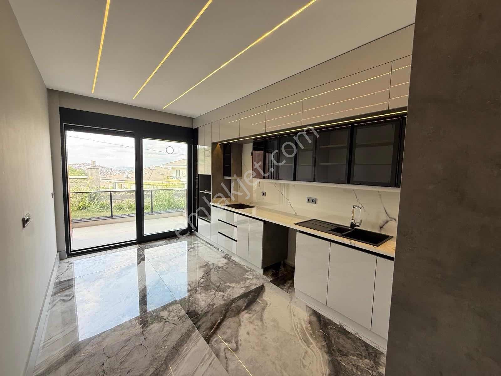 Serdivan Otuziki Evler Mahallesinde Kiralık Dubleks Villa - Görsel 23