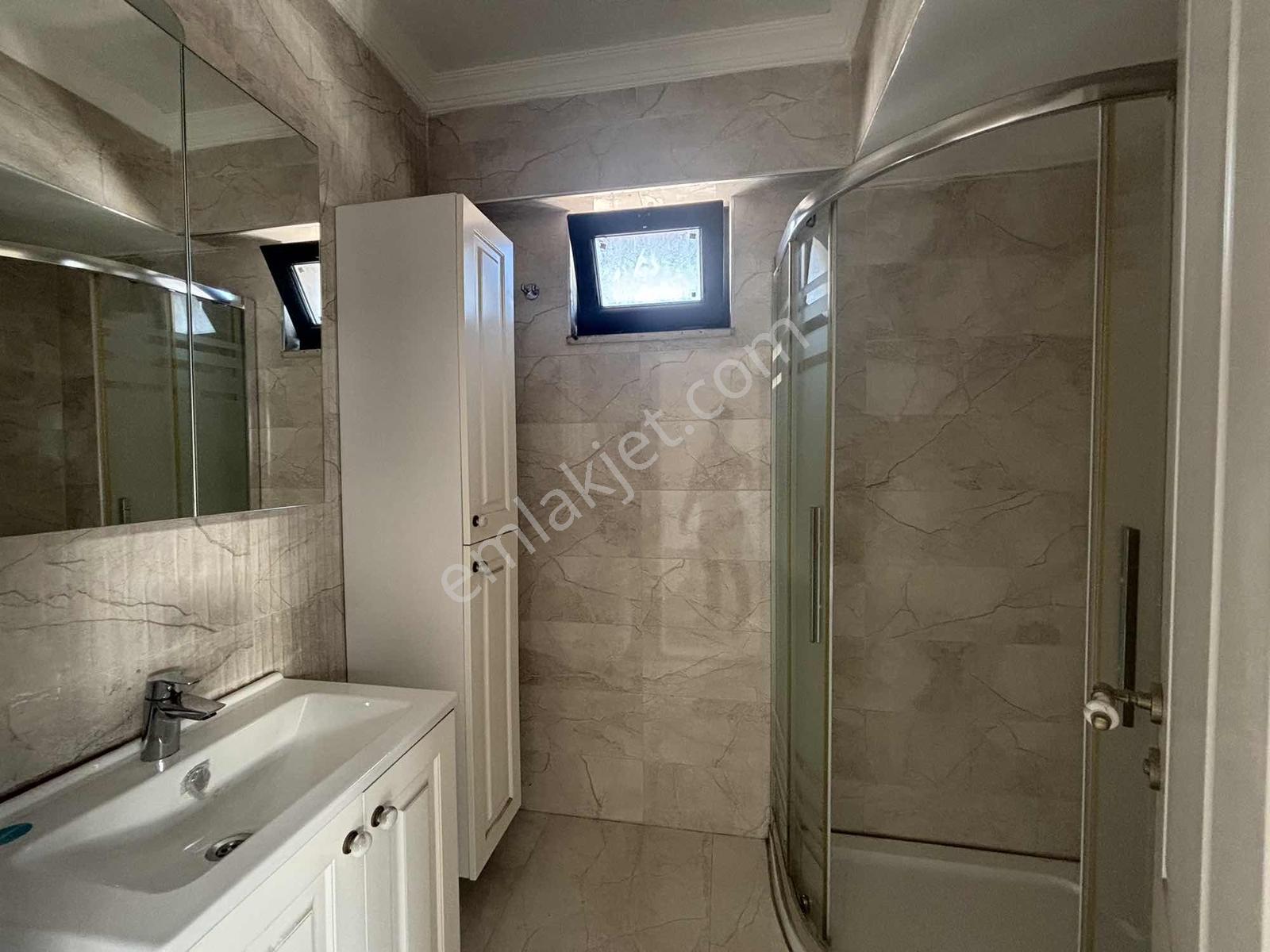 Karşıyaka'nın Prestijli Sitesi Çelebi 104'te Özel Lüks Dubleks - Görsel 32