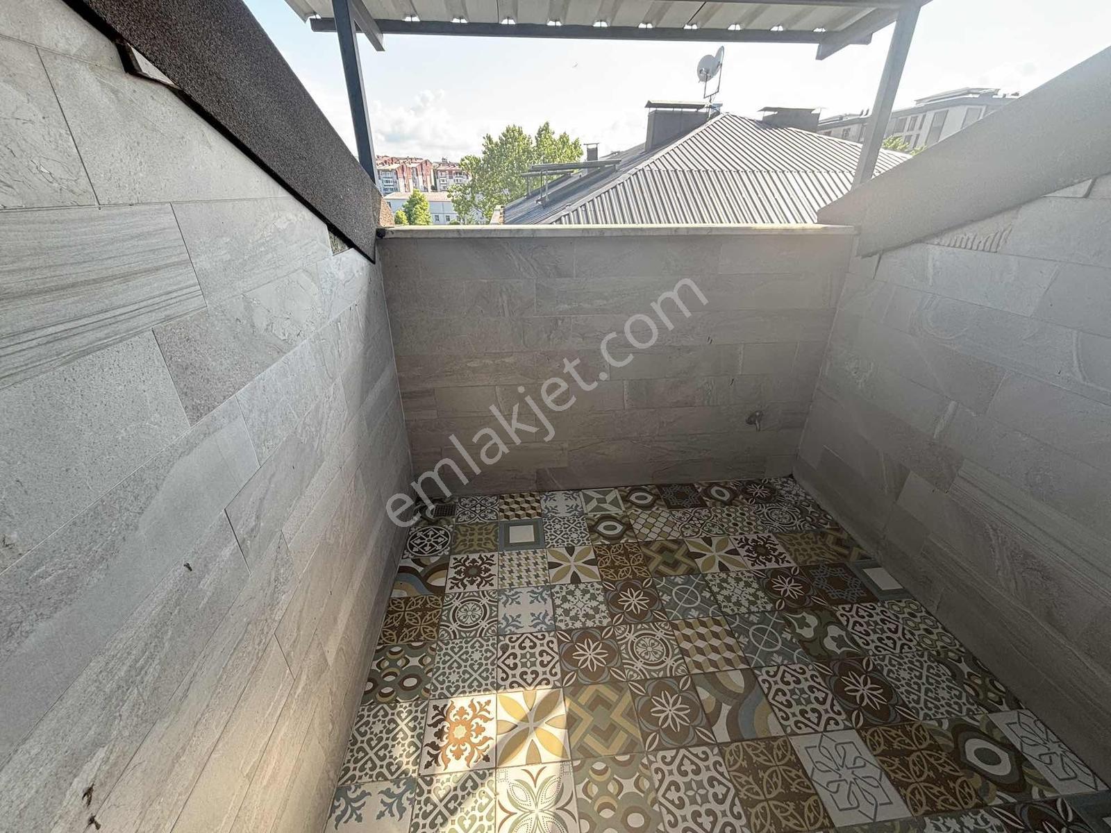 Karşıyaka'nın Prestijli Sitesi Çelebi 104'te Özel Lüks Dubleks - Görsel 25