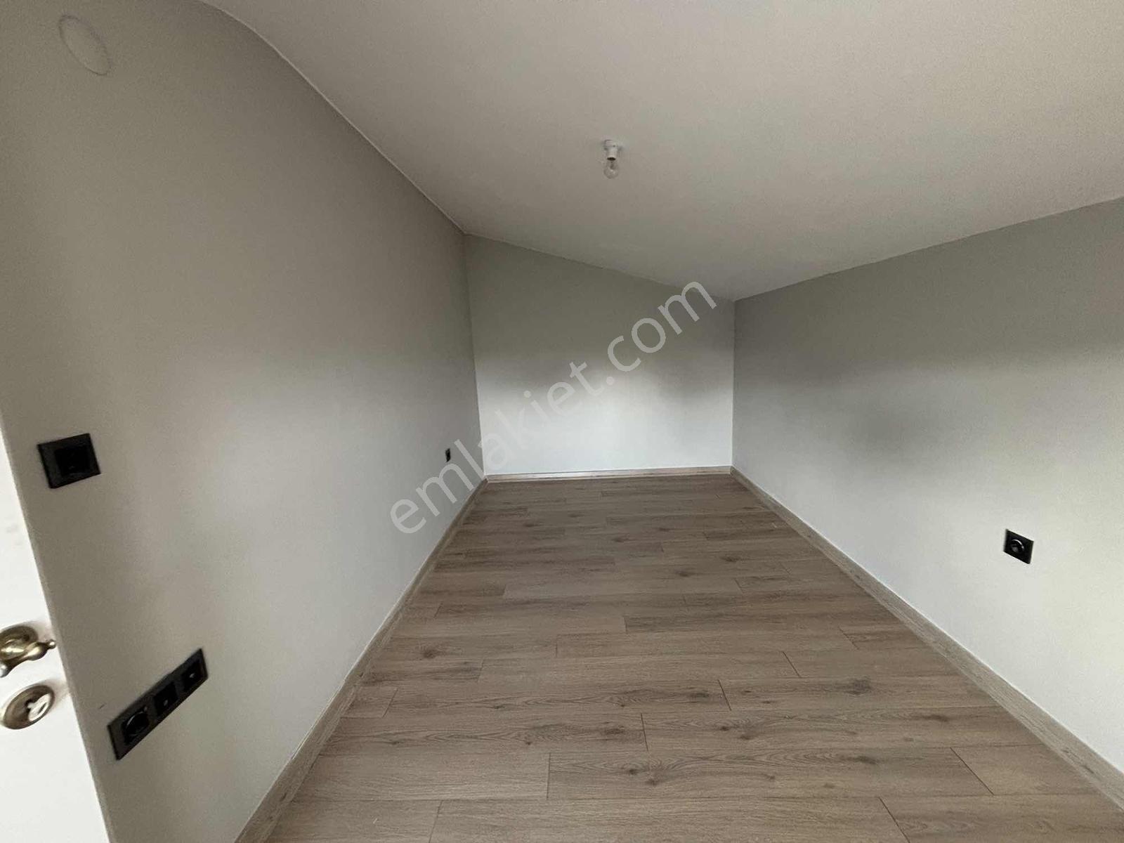Karşıyaka'nın Prestijli Sitesi Çelebi 104'te Özel Lüks Dubleks - Görsel 10