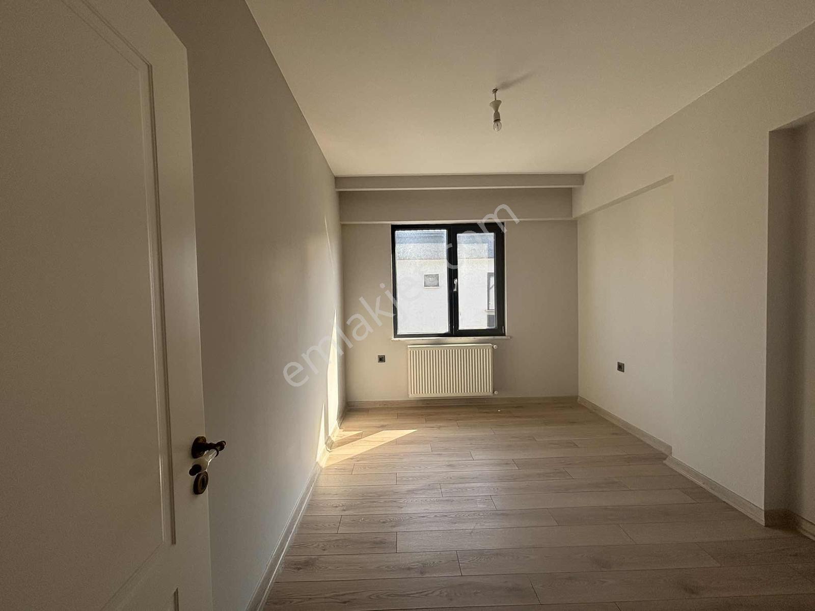 Karşıyaka'nın Prestijli Sitesi Çelebi 104'te Özel Lüks Dubleks - Görsel 15