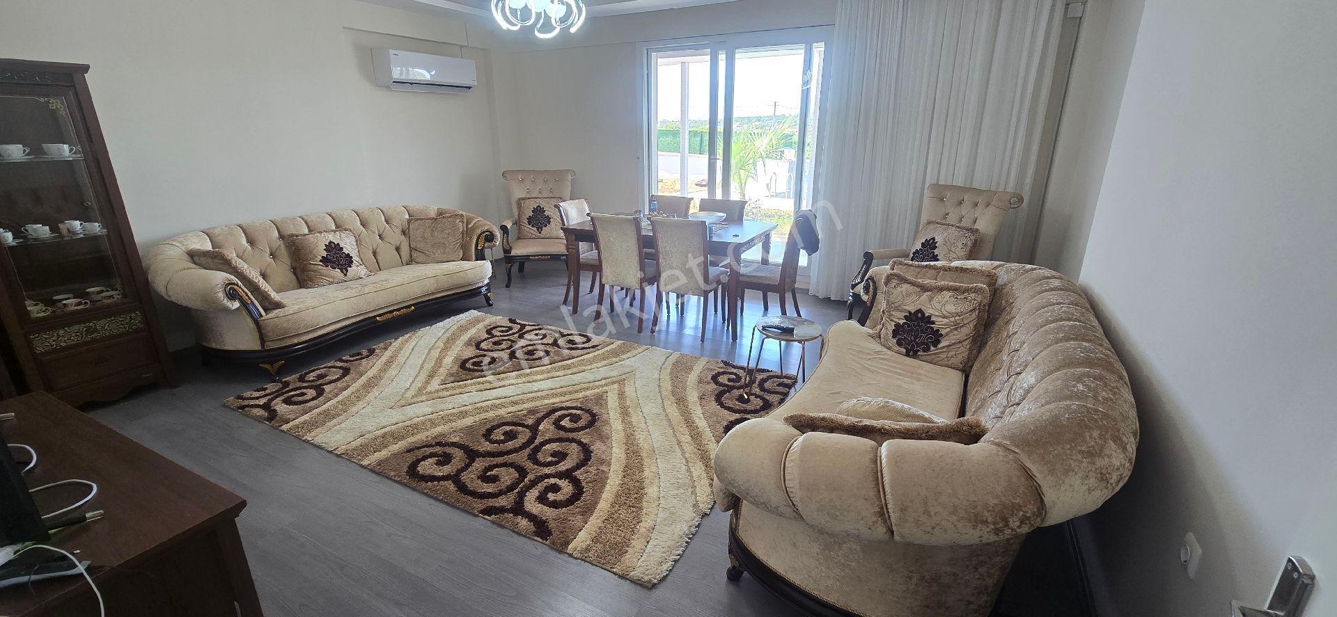 Didim Seyrantepede Satılık Harika Bir Konumda 645 M2 İçerisinde Satılık Villa - Görsel 4