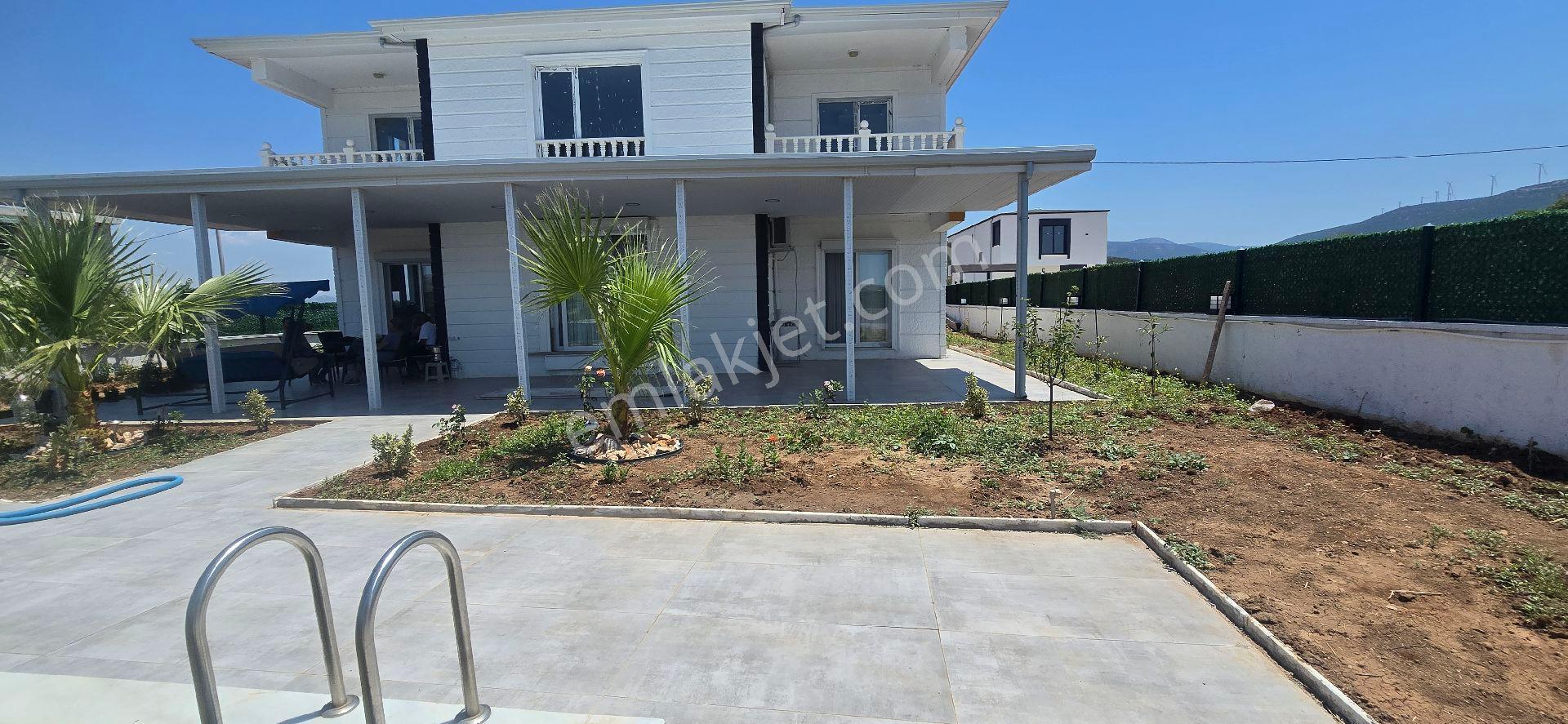 Didim Seyrantepede Satılık Harika Bir Konumda 645 M2 İçerisinde Satılık Villa - Görsel 2