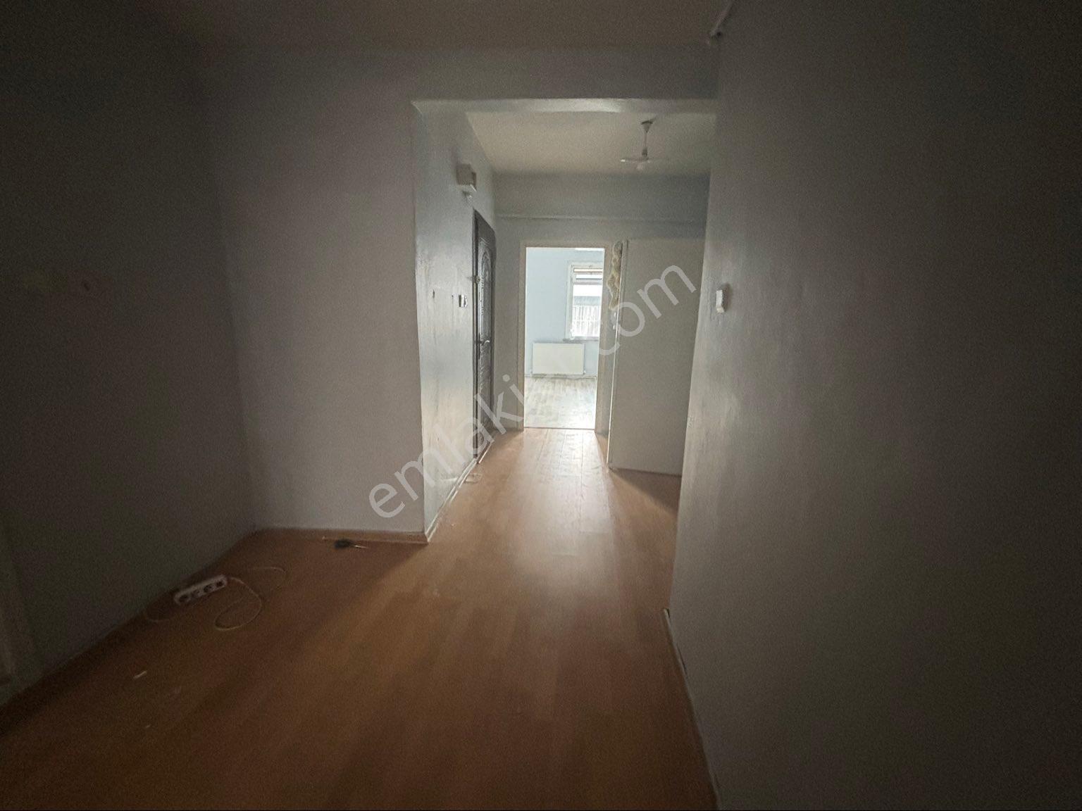 Metropol Emlak’tan Kiralık Daire 1 + 1 Menderes Mahallesi - Görsel 8