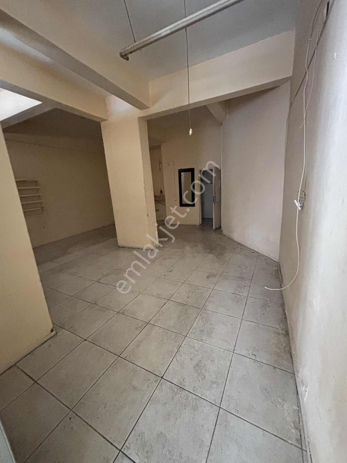 Güneşli Mahallesi Egepol Hastanesi Yakını 60 M2 Kiralık İşyeri - Görsel 4