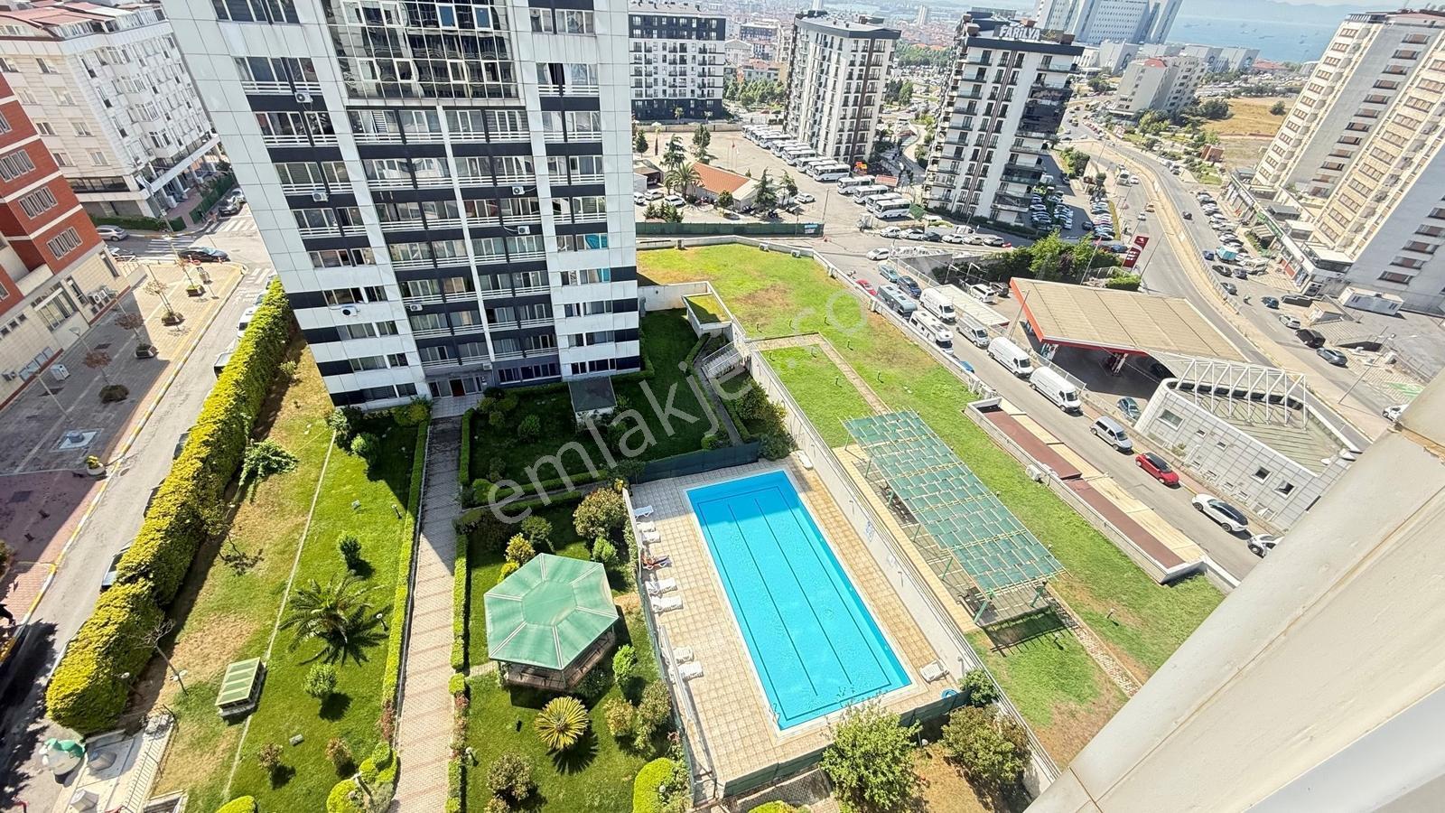 Marmara Royal Sıtesı'nde Eşyalı Önü Açık Genış 1+1 Kıralık Daire - Görsel 7