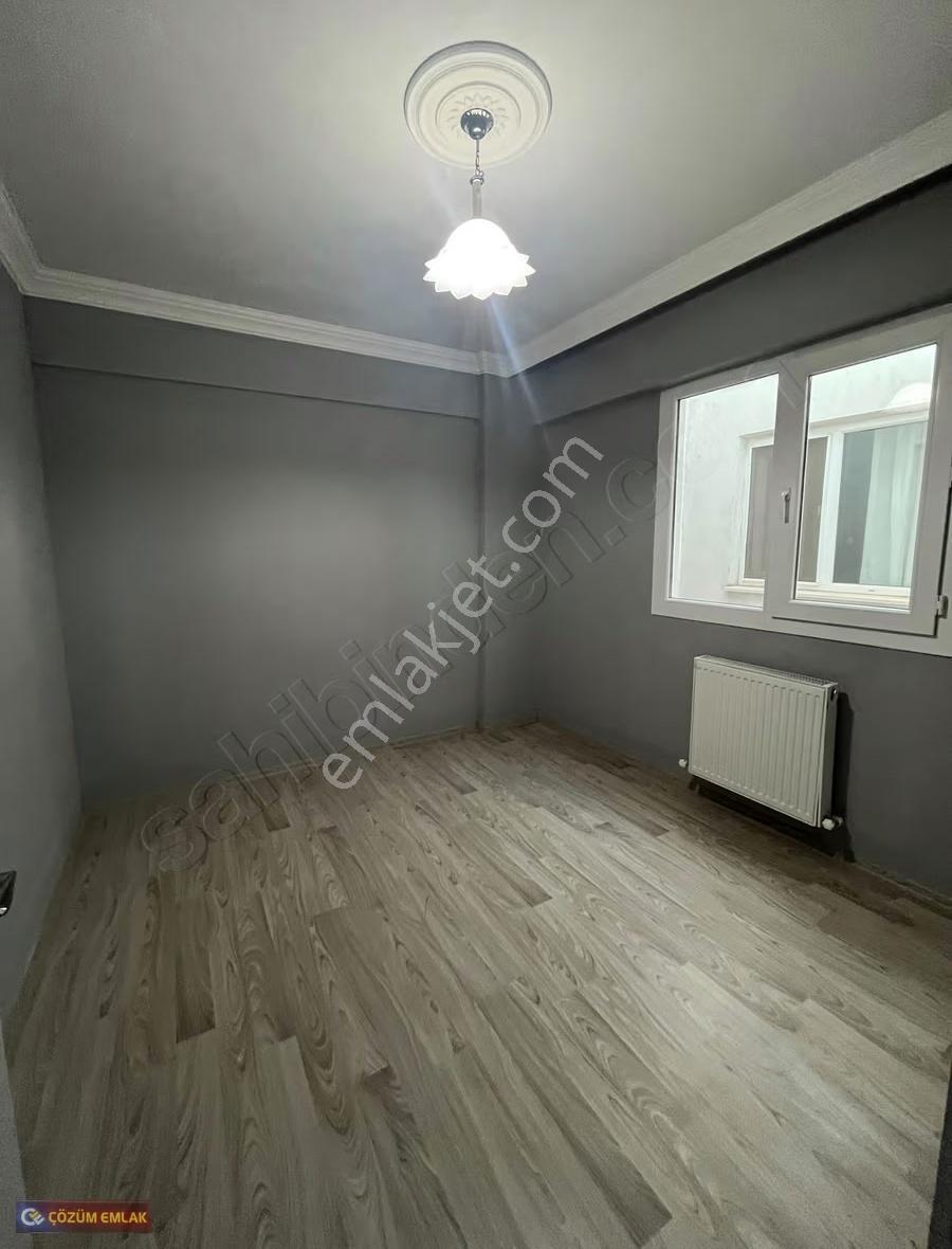 Çözüm Emlak'tan 23 Nisan Parkı Civarı 2+1 Kapalı Mutfak Kiralık - Görsel 16