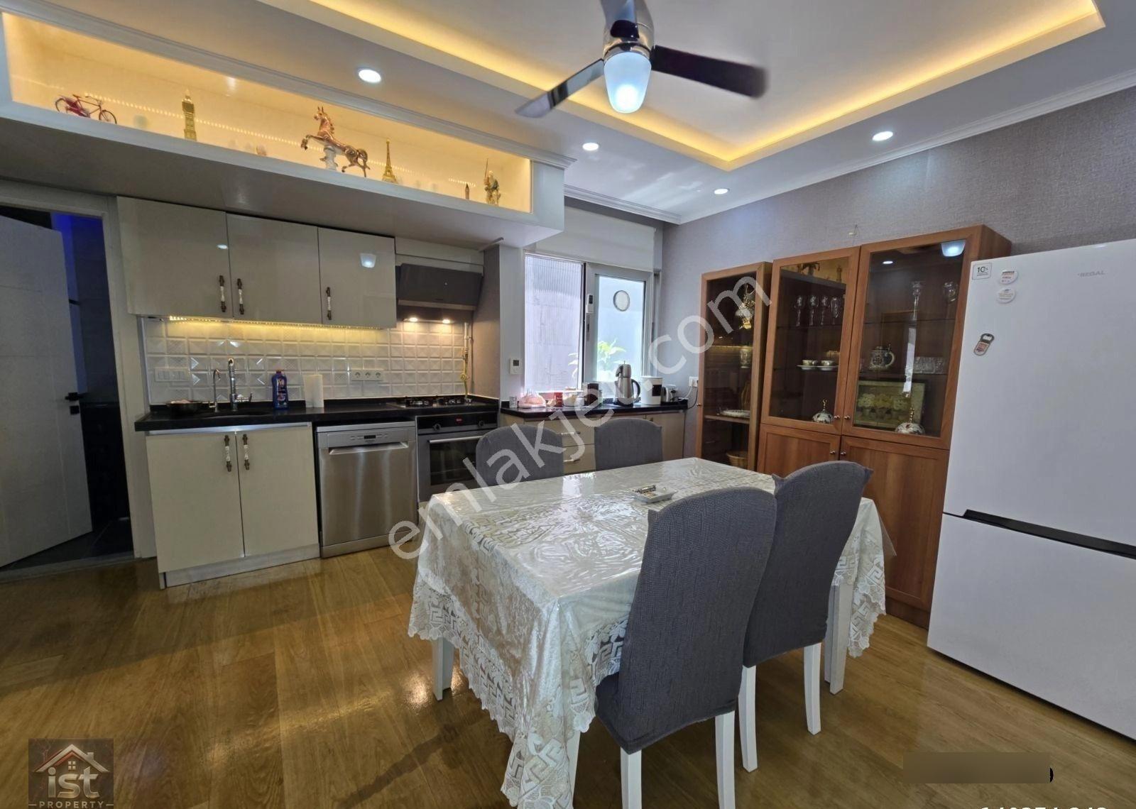 Nişantaşı Rumeli Cadde'de Asansörlü 70 M² Lüks 1+1 Ful Eşyalı | Fully Furnished Apartment For Rent - Görsel 15