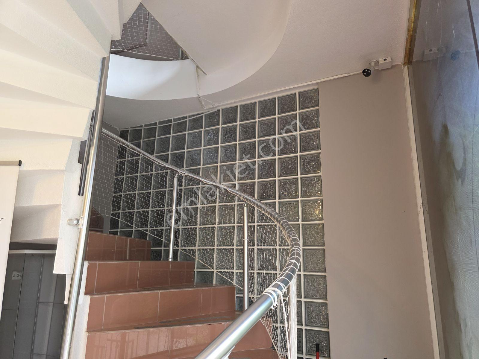 Selda Uçar'dan 2+1 Atakentte Kiralık Ofis - Görsel 19