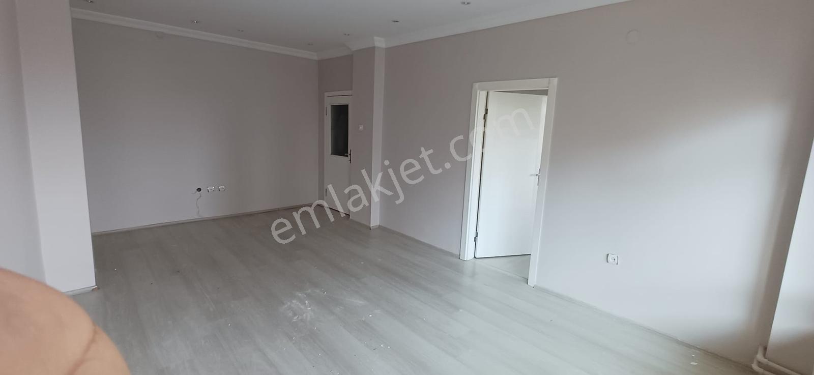 Aktepe Stadı Yakını Kiralık 3+1 Daire - Görsel 17