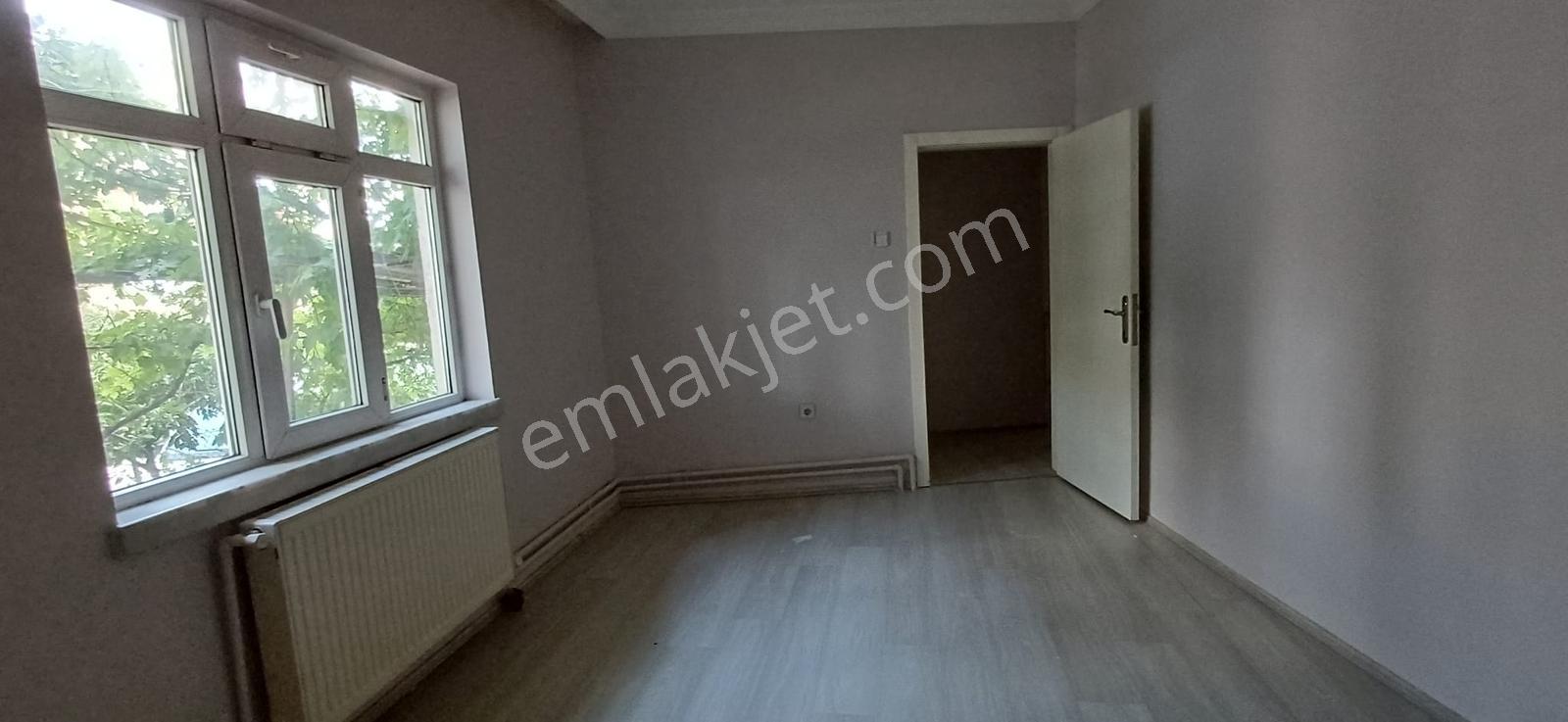 Aktepe Stadı Yakını Kiralık 3+1 Daire - Görsel 30