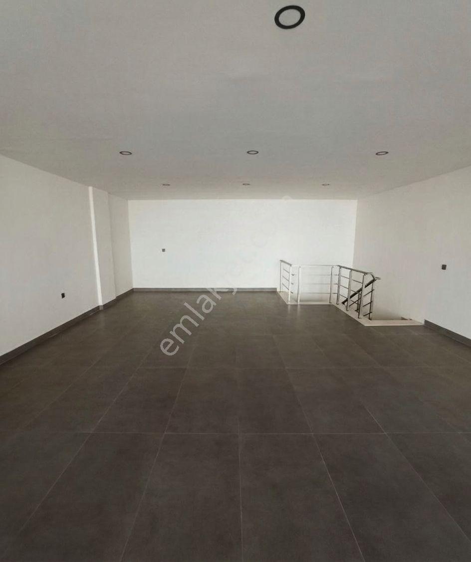 Konyaaltı Hurma Mahallesi'nde Tabela Değeri Yüksek 300m² Kiralık Dükkan - Görsel 3
