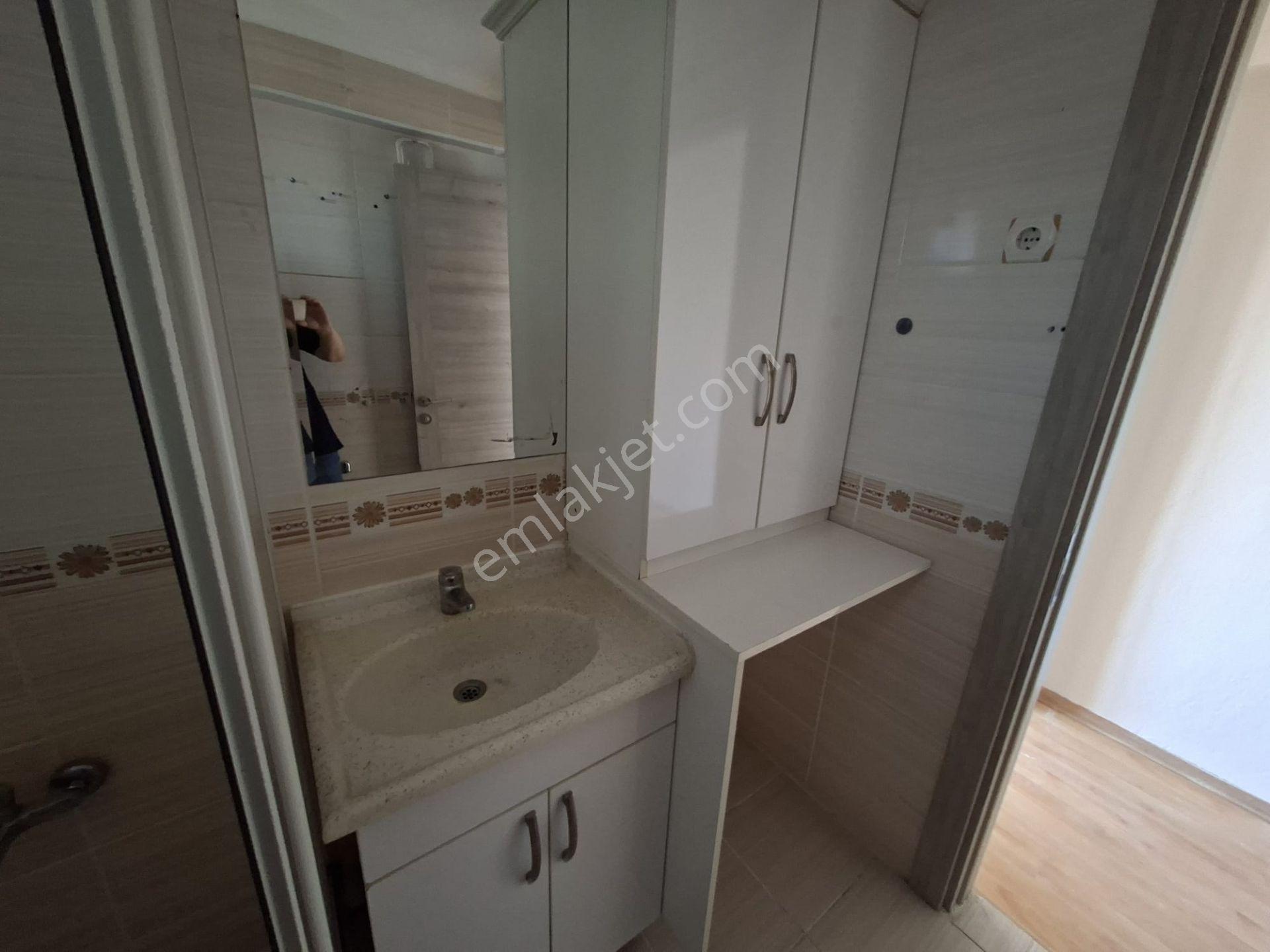 Güneş'ten Şirinyer İzban 2dk 2+1 90 Arakat Balkon Kapalı Mutfak - Görsel 9