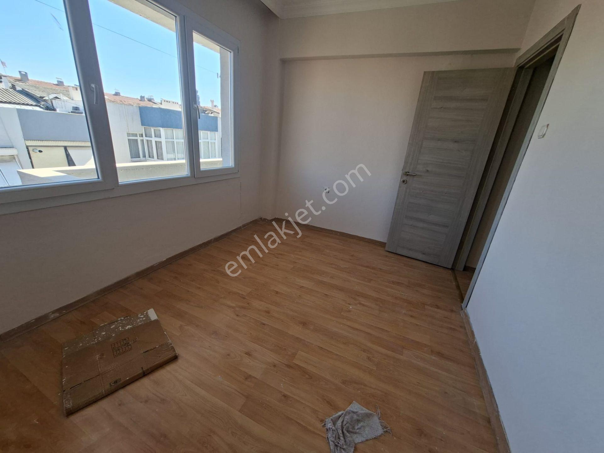 Güneş'ten Şirinyer İzban 2dk 2+1 90 Arakat Balkon Kapalı Mutfak - Görsel 17