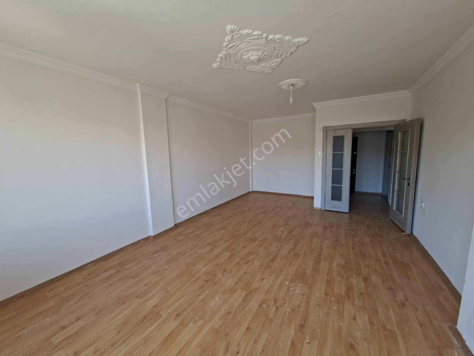 Güneş'ten Şirinyer İzban 2dk 2+1 90 Arakat Balkon Kapalı Mutfak - Görsel 21