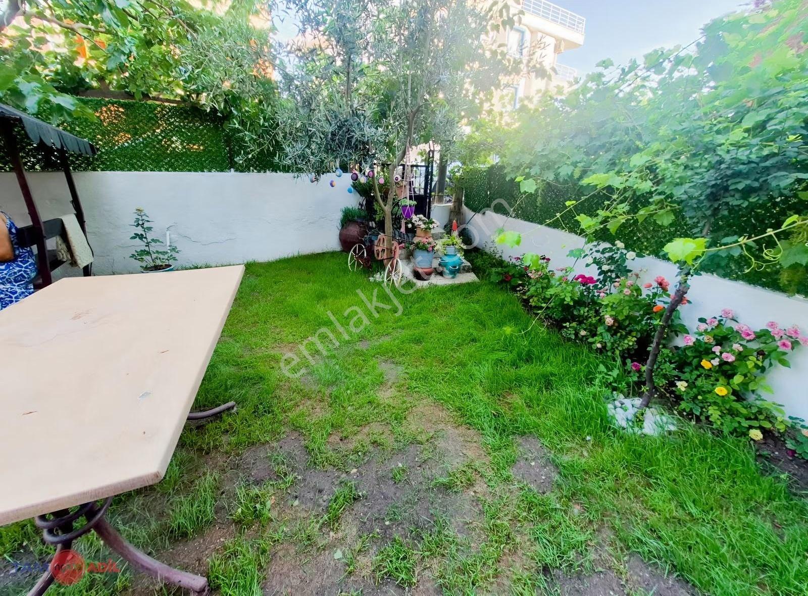 Çandarlı Merkezde Geniş Bahçe Kullanım Alanlı Dubleks Daire - Görsel 26