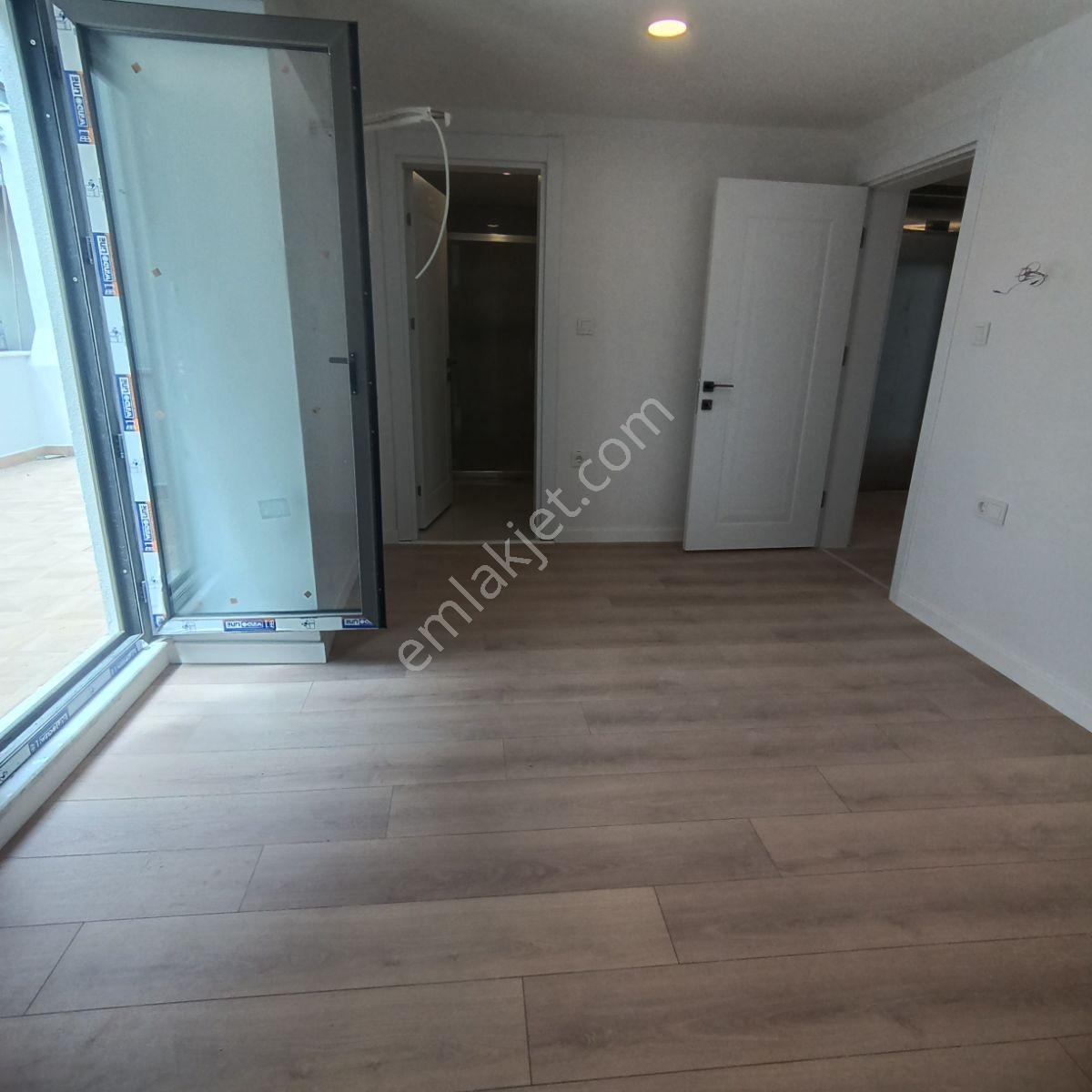 Şişli Merkez'de 840 M² Lüks Apartman 13 Dairenin Tamamı Kiralık - Görsel 2