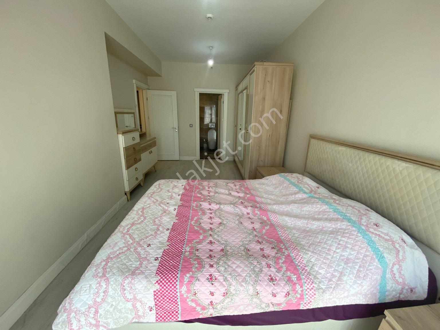 Kiptaş Venezia Mega Satılık 3+1 Boş Tertemiz Bakımlı Eşyalı Daire - Görsel 6