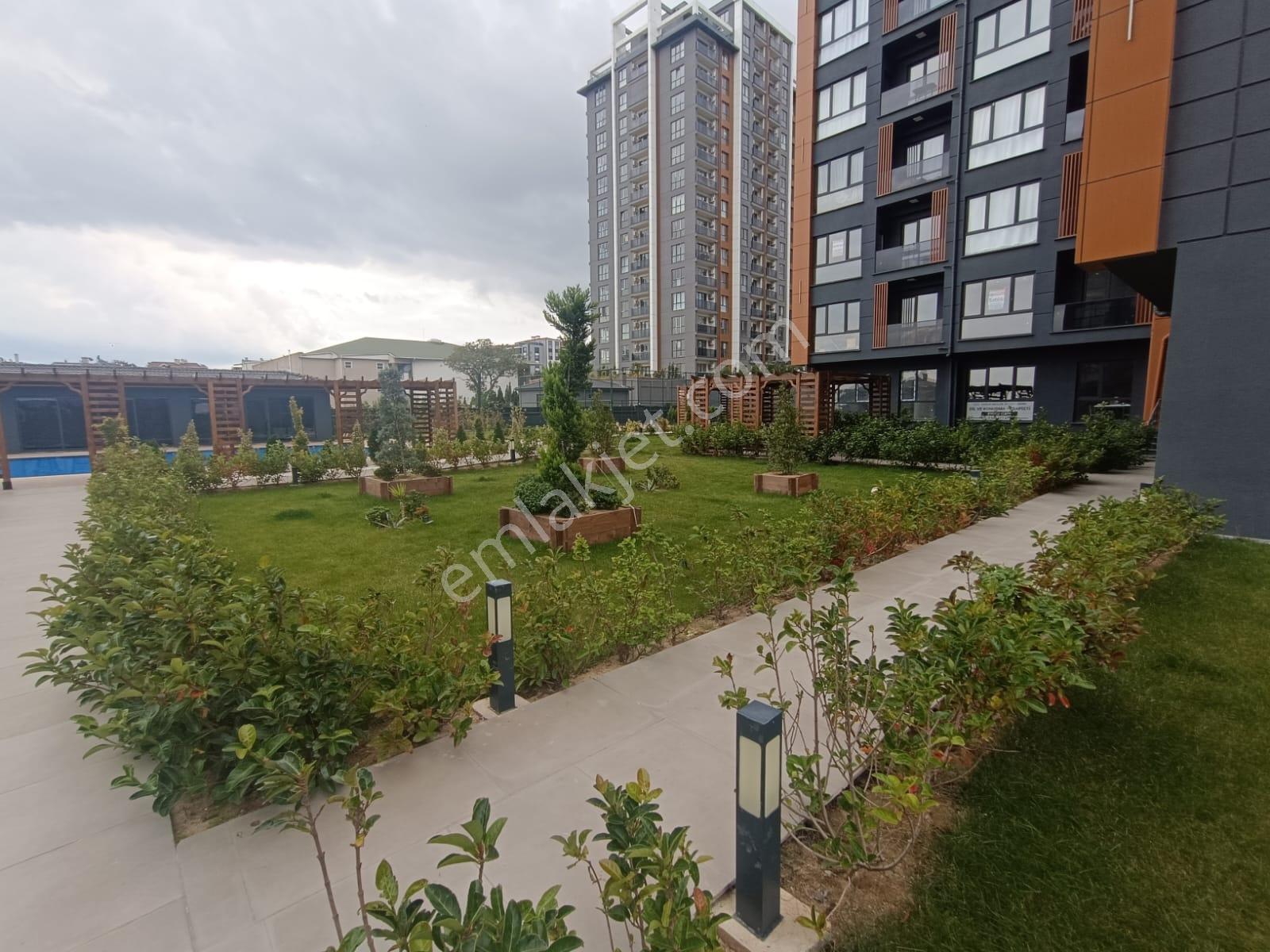Hürriyet Mah Uysal Lusso'da Havuz Cepheli Lüx Sıfır 1+1 Daire - Görsel 27