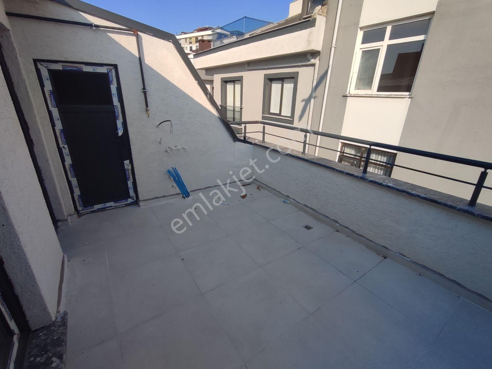 Ümraniye Metroya Yakın 4+1 Dubleks 140m2 Sıfır Daire - Görsel 17