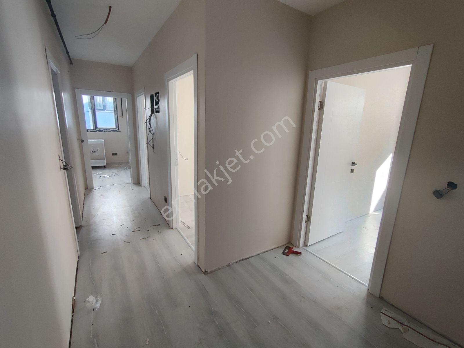 Ümraniye Metroya Yakın 4+1 Dubleks 140m2 Sıfır Daire - Görsel 5