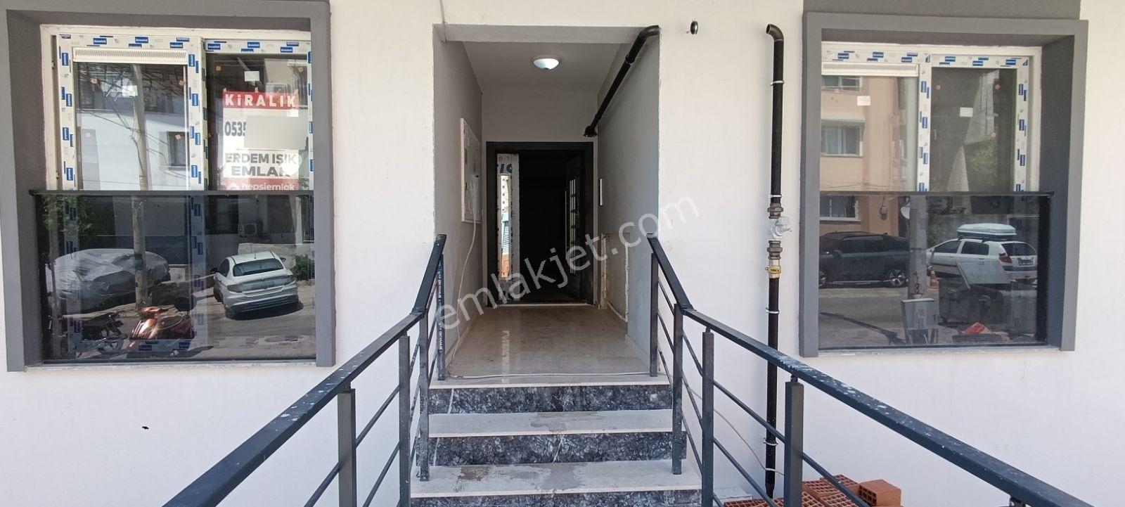 İzmir Bornova Ergene Mah.sıfır Kiralık 1+1 Daireler - Görsel 2