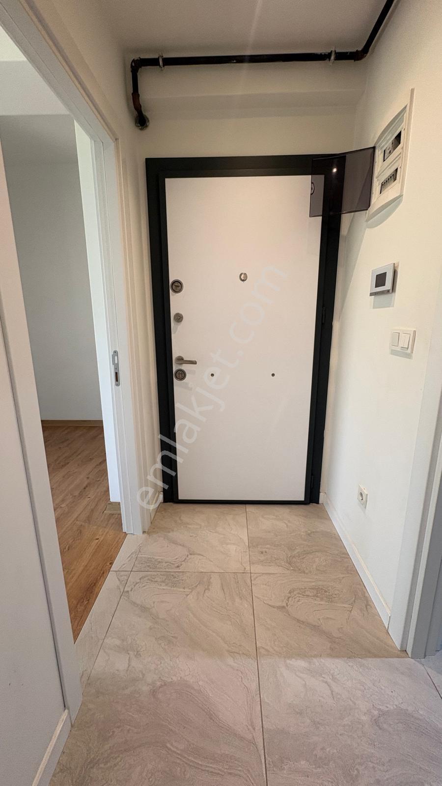 Adatepe Işıklarda Özel Bahçe Teraslı Kullanışlı 1+1 Kiralık - Görsel 23