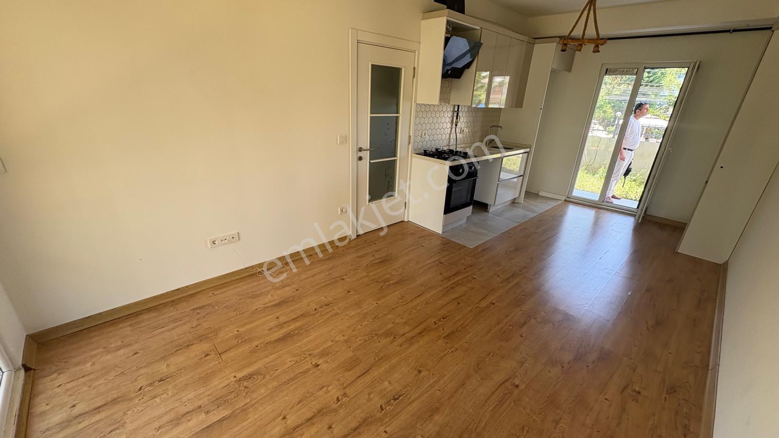 Adatepe Işıklarda Özel Bahçe Teraslı Kullanışlı 1+1 Kiralık - Görsel 16