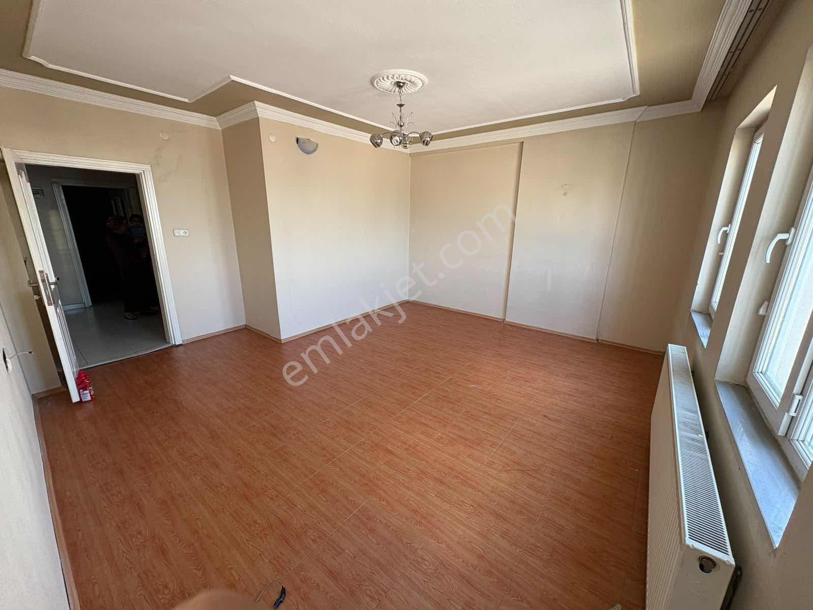 Komagene Otel Karşısında Kiralık 1+1 Daire (85m², Asansörlü) - Görsel 4