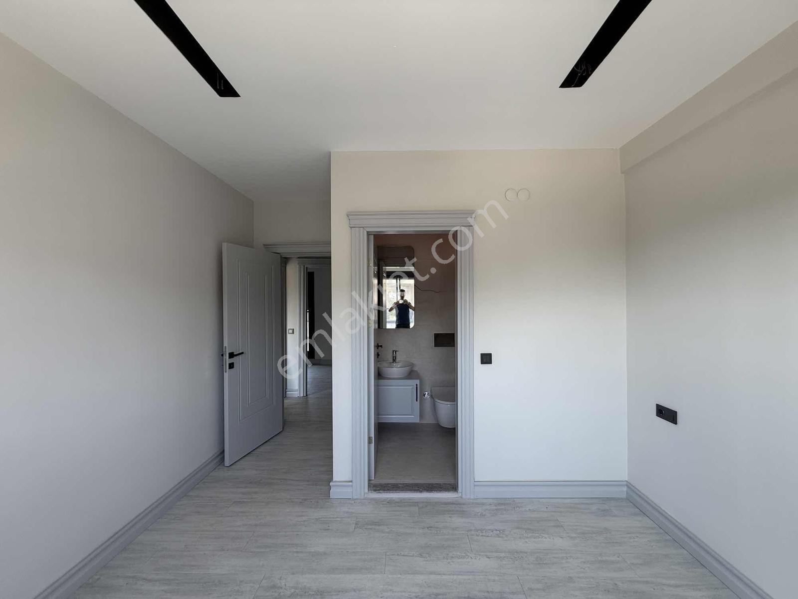 Remax Pin'den Kardeşköy'de Satılık 3+1 Sıfır Villa Fırsatı - Görsel 11