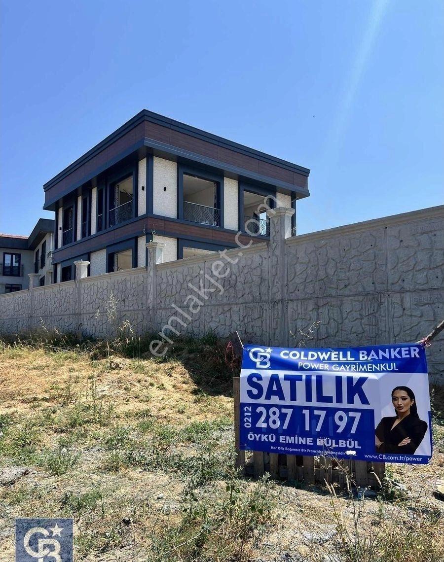 Arnavutköy Karaburun'da Denize Yakın Arsa