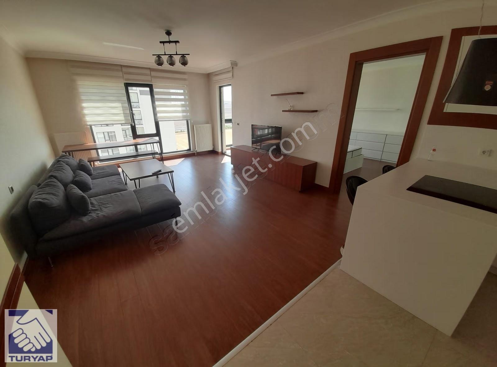 Relax Plus'ta Eşyalı Kiralık Büyük Tip Balkonlu 1+1 Daire - Görsel 15