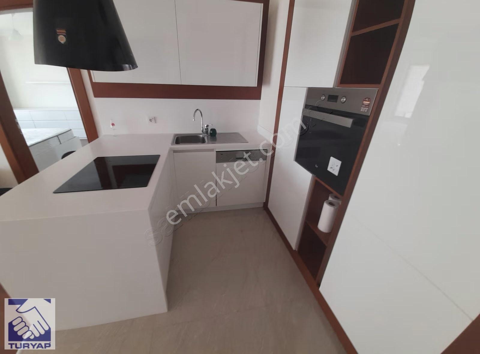 Relax Plus'ta Eşyalı Kiralık Büyük Tip Balkonlu 1+1 Daire - Görsel 7