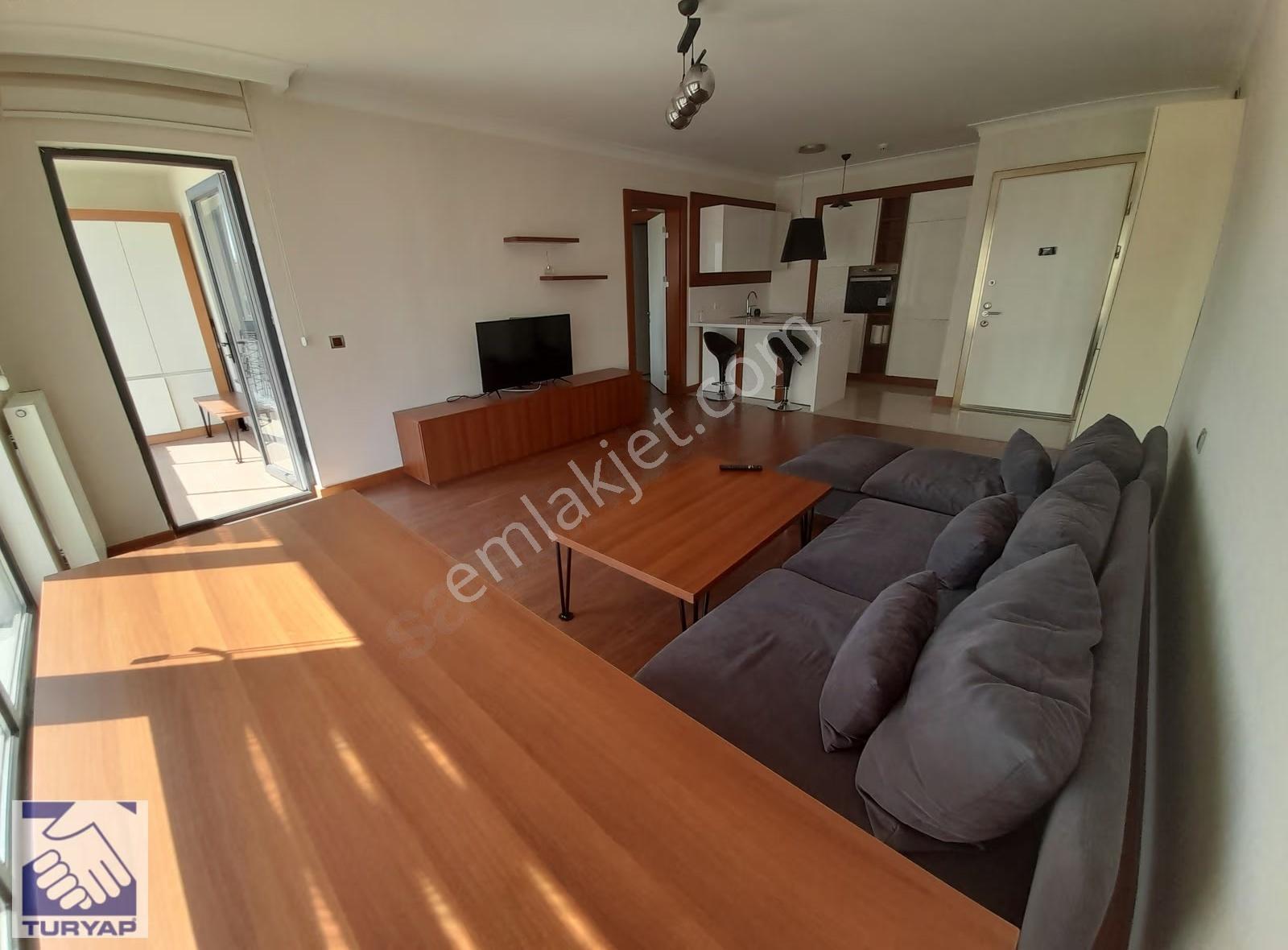 Relax Plus'ta Eşyalı Kiralık Büyük Tip Balkonlu 1+1 Daire - Görsel 34