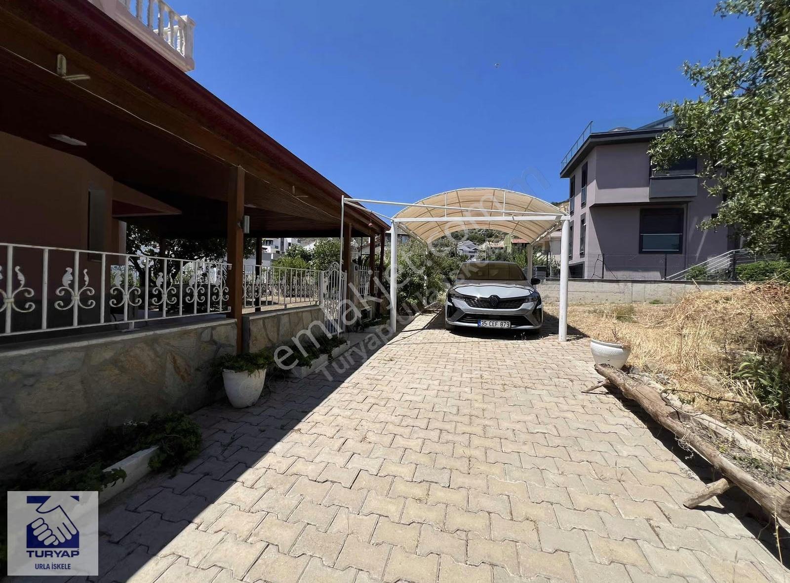Urla İskelede Full Deniz Manzaralı Eşyalı 4+1 Kiralık Villa - Görsel 21