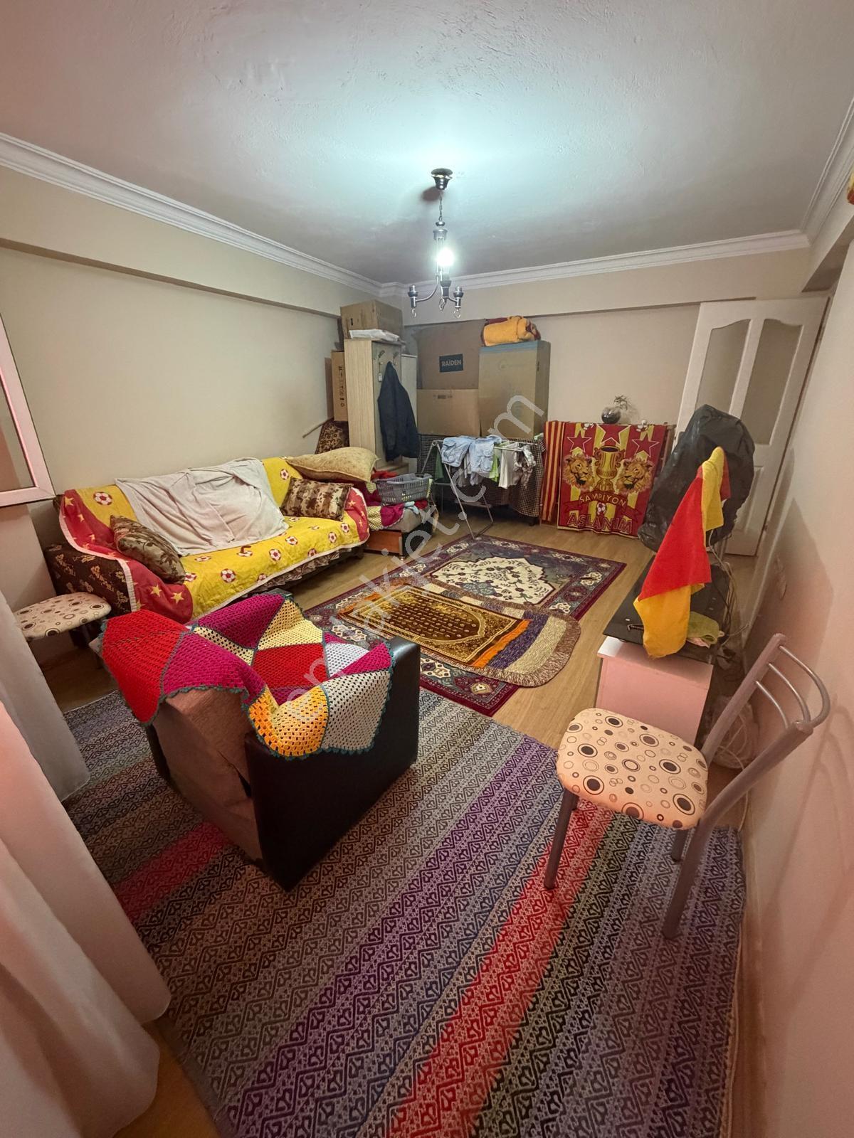 Demetten Ordu Caddesi Yakını 2+1 Kapalı Mutfak Satılık Daire .. - Görsel 2