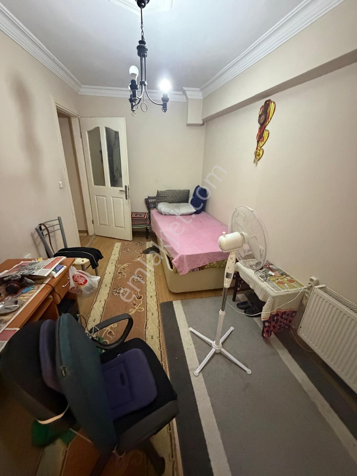 Demetten Ordu Caddesi Yakını 2+1 Kapalı Mutfak Satılık Daire .. - Görsel 13