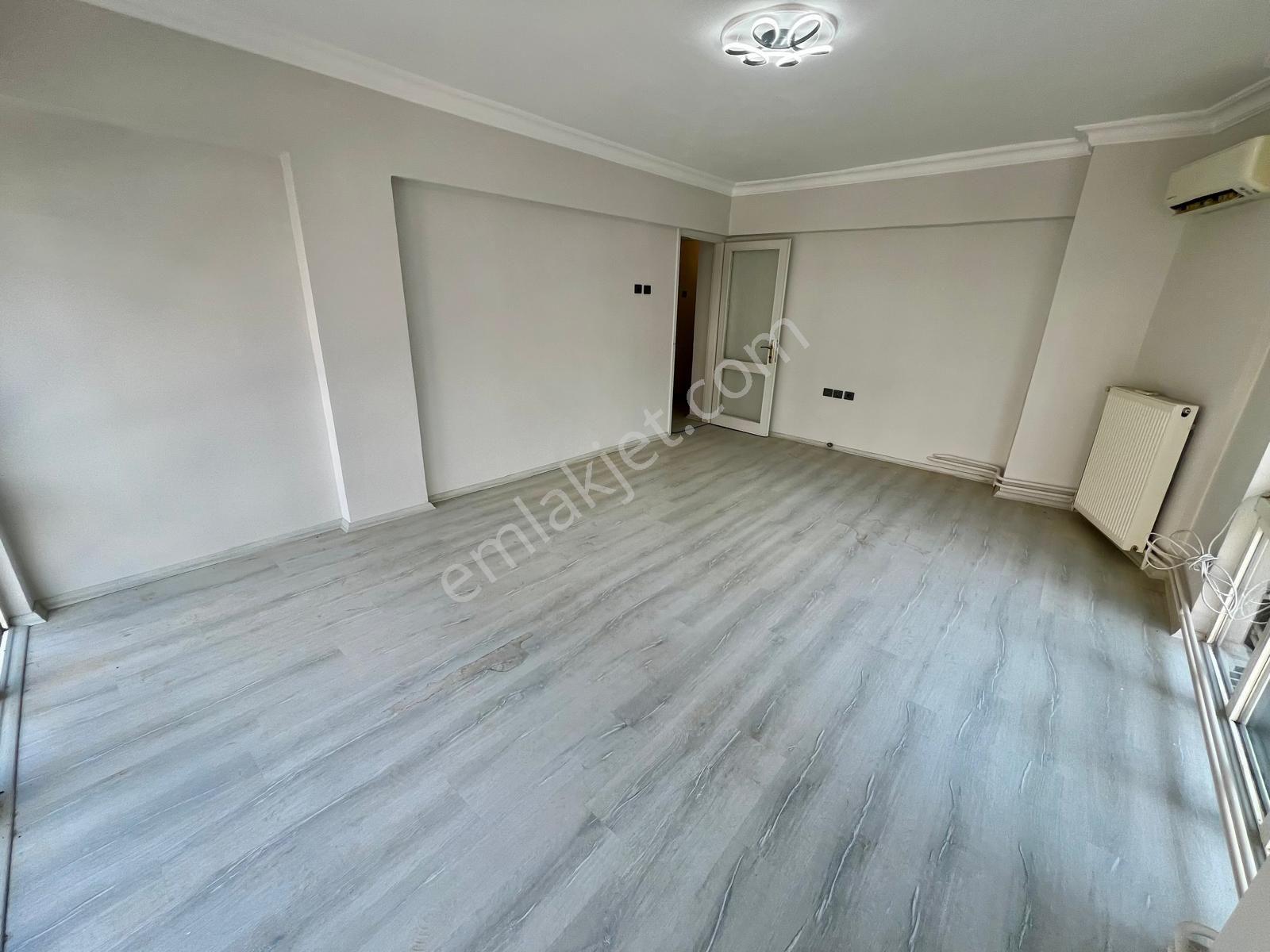 Aras Emlaktan Akçay Merkezde 3+1 Ara Kat Daire - Görsel 3