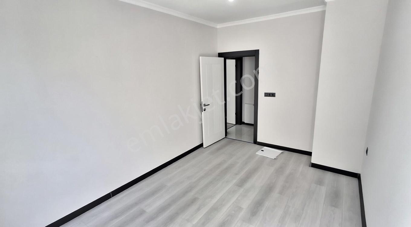 Bağçeşme Orhan Mh. Havuz Ve Doğa Cepheli 2+1 Sıfır Lüks Arakat - Görsel 8