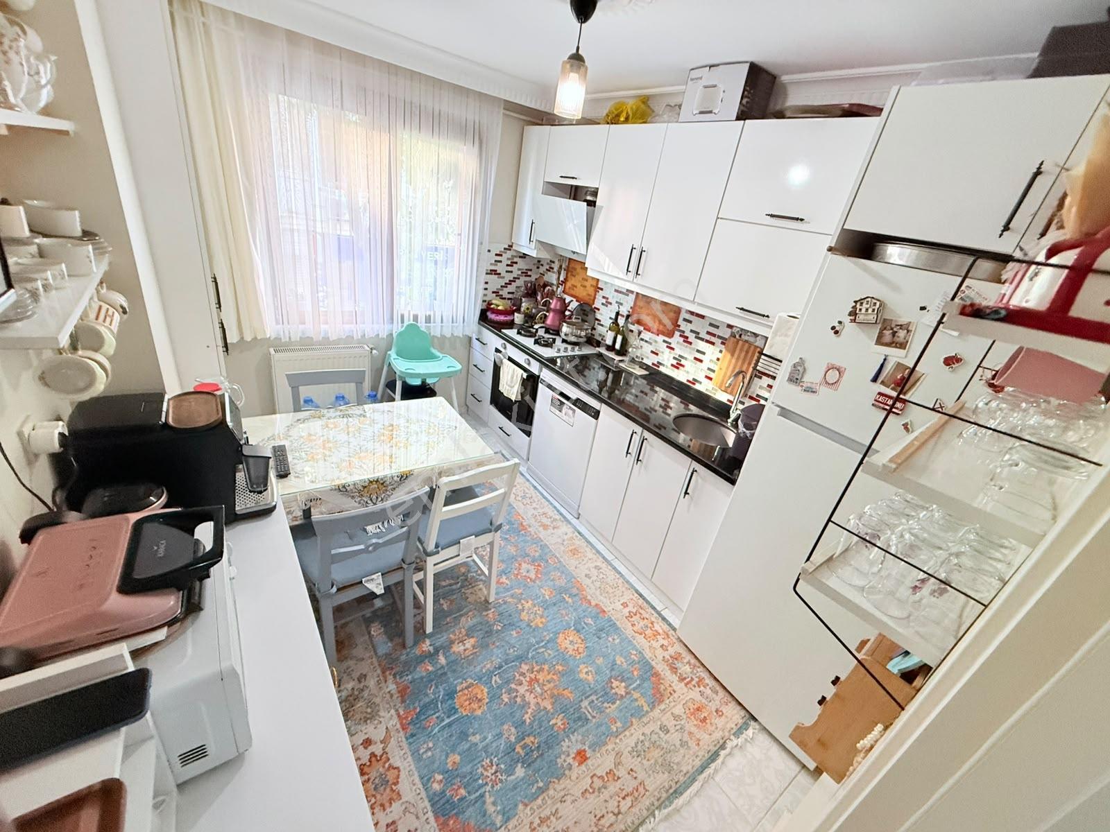 Uğurmumcu Mah'de Caddeye Cephe 2+1 95m2 Balkonlu Lüx 1.kat Daire - Görsel 10