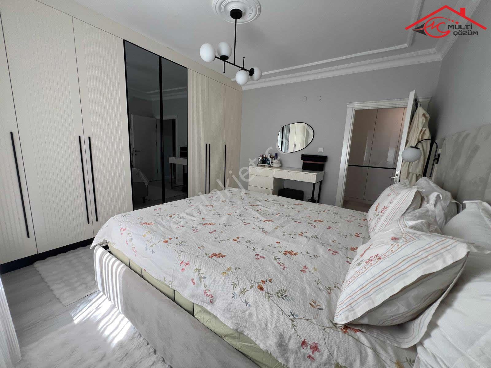 Yenibosna Zafer Mahallesinde Butik Site İçinde Satılık 3+1 Daire Kapalı Otoparklı - Görsel 20