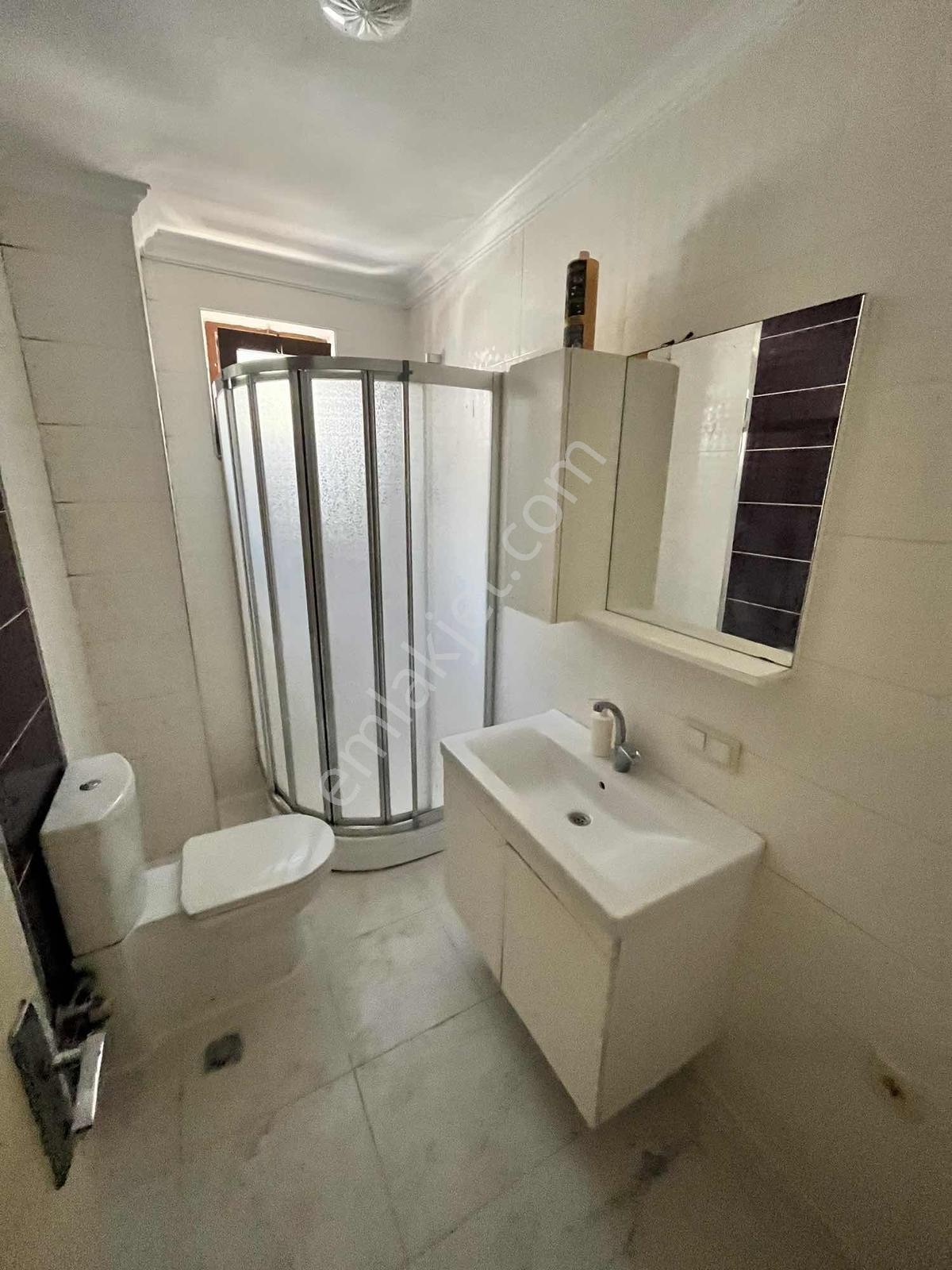 Maltepe Zümrütevlerde Bahçe Kullanımlı 3+1 Kiralık Ters Dubleks - Görsel 24