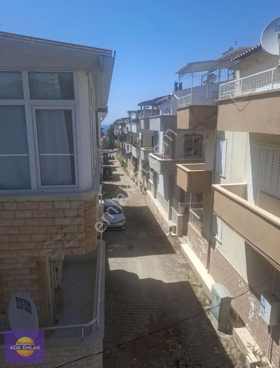 Kuşadası Kadınlar Denizinde Trıplex 3+1 Satılık Villa - Görsel 10