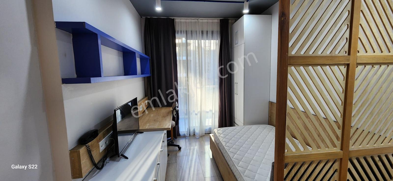 Coordinat Bornovada,kiracılı,temiz,satılık 1+0 - Görsel 21