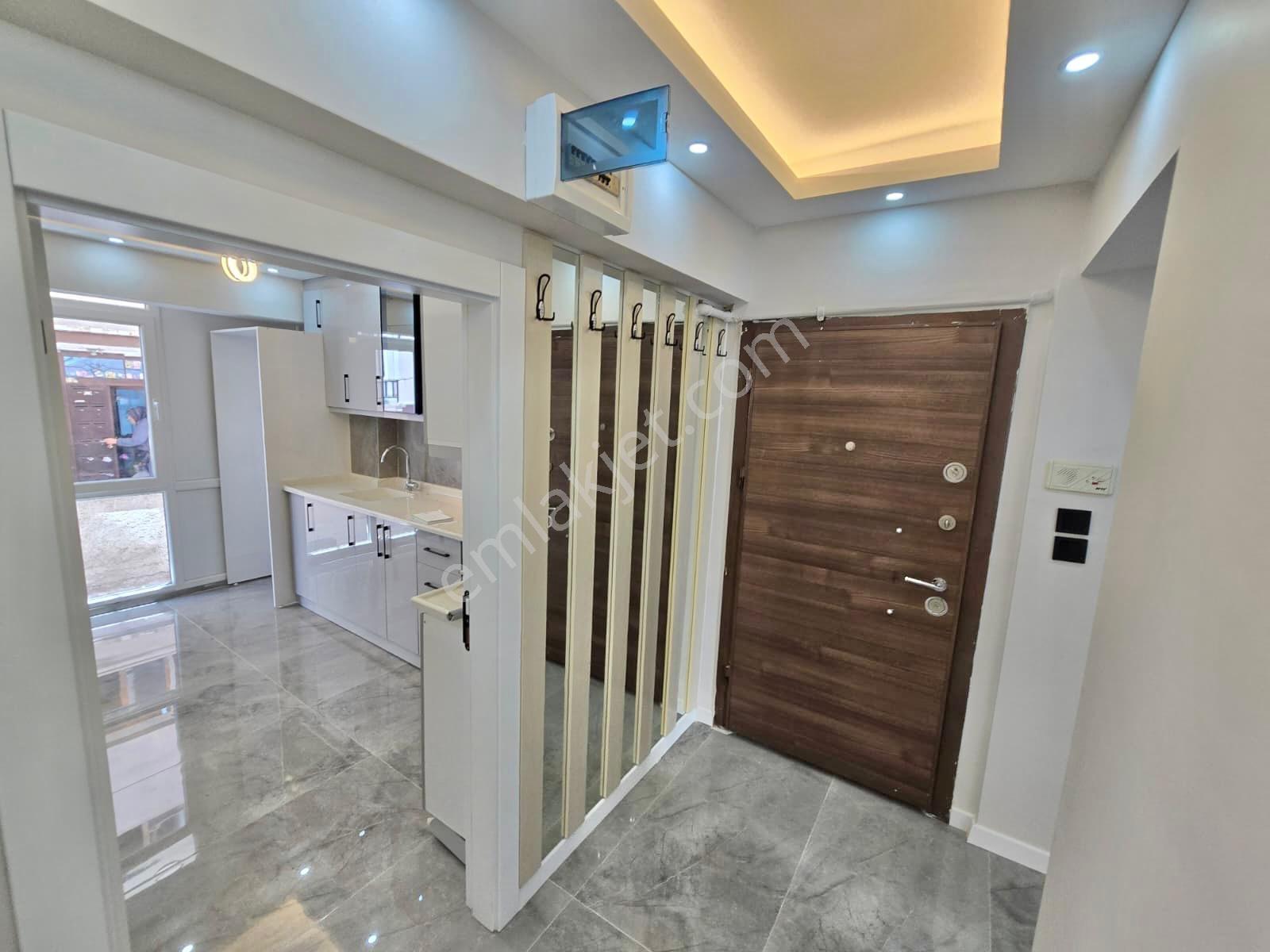 Sincan Maraşal Çakmak Mah. 3+1 Lüks Yapılı Yüksek Giriş Daire - Görsel 28