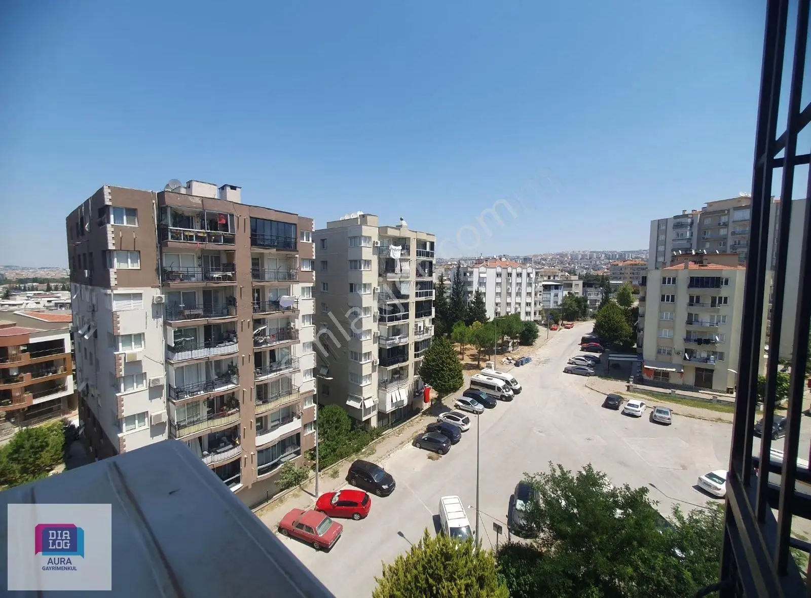 Atatürk Mahallesi Site İçerisinde 3+1 Asansörlü Satılık Daire